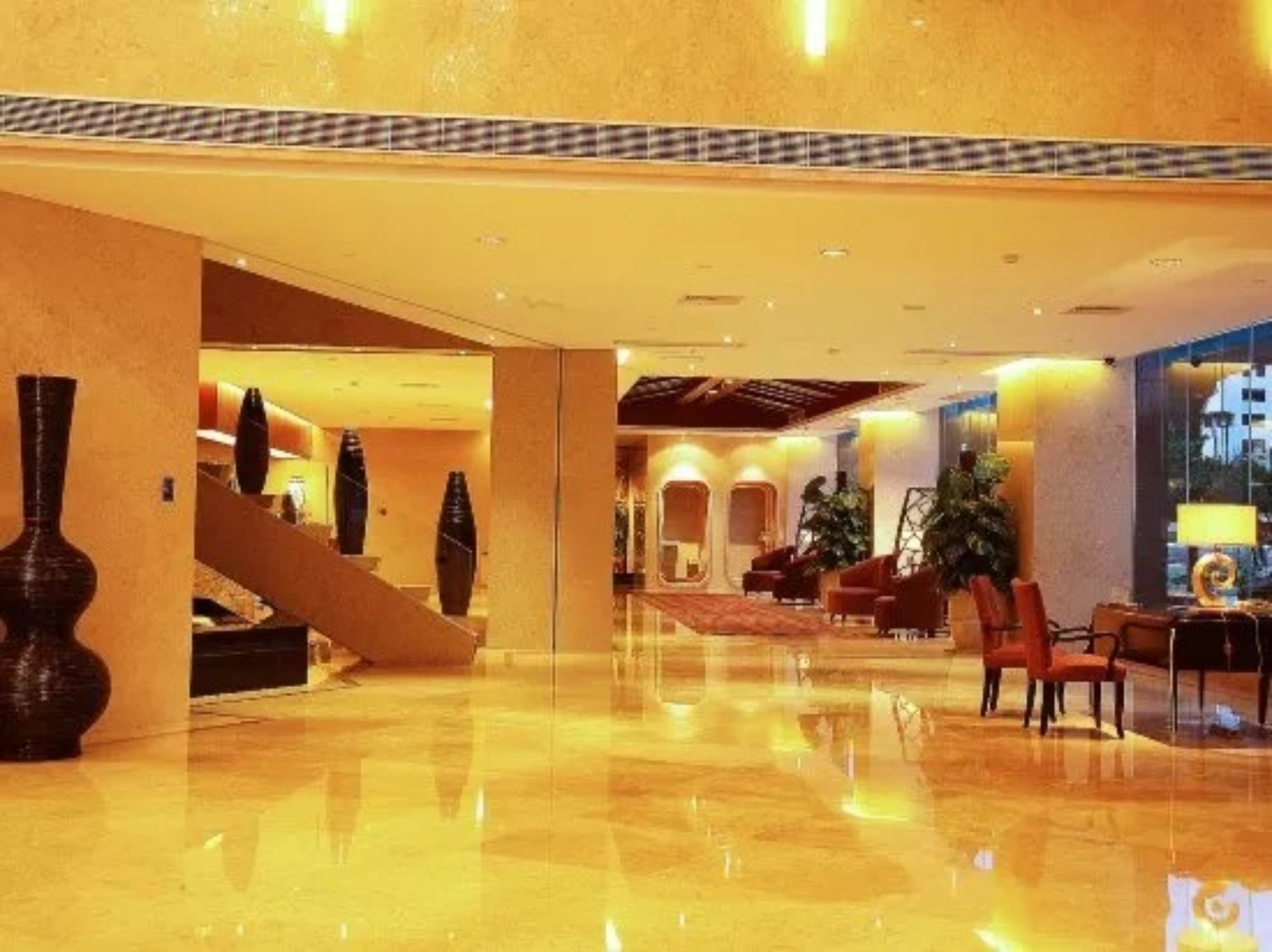 Hilton Garden Inn Guangzhou Tianhe Exterior foto