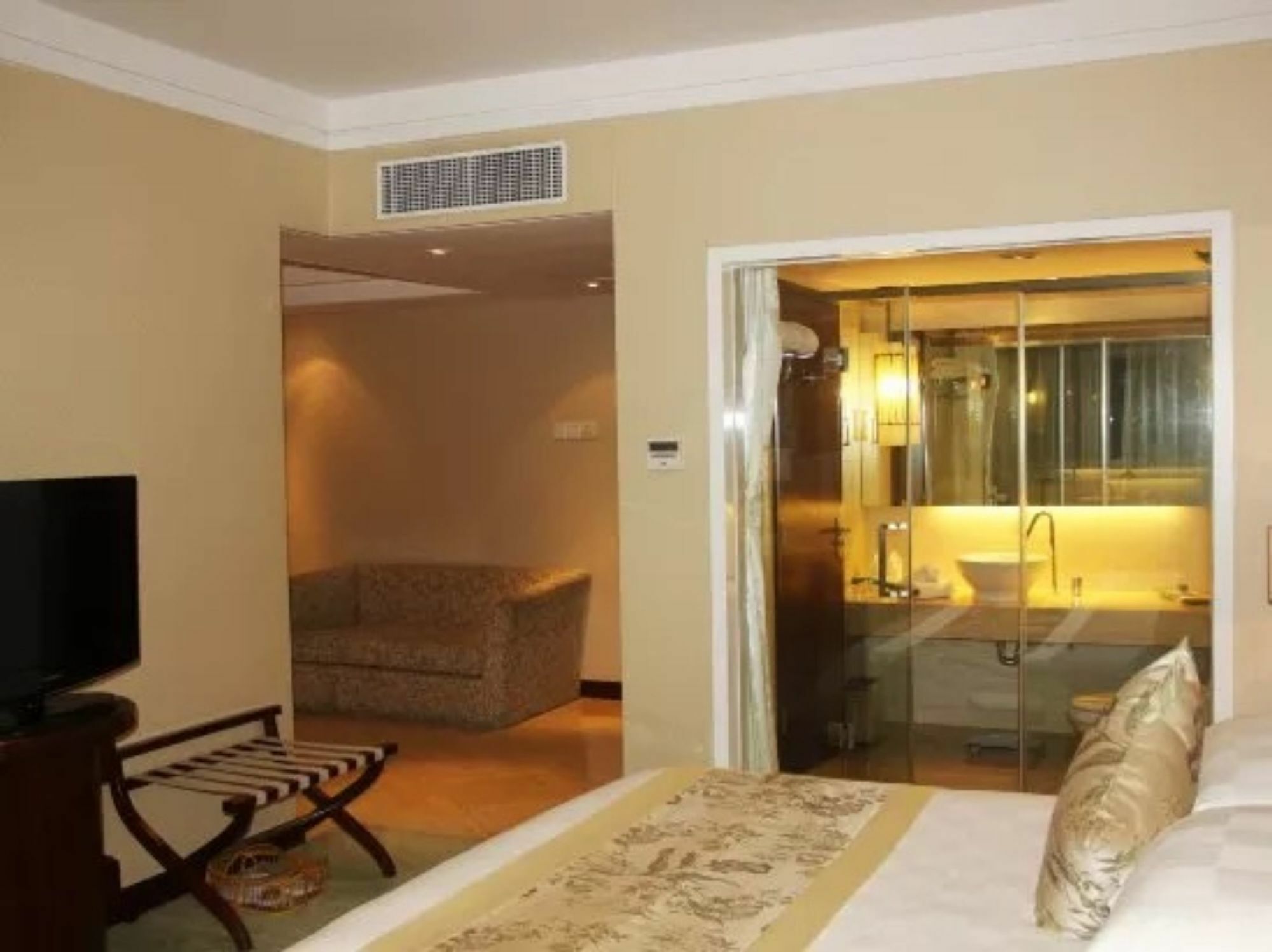 Hilton Garden Inn Guangzhou Tianhe Exterior foto